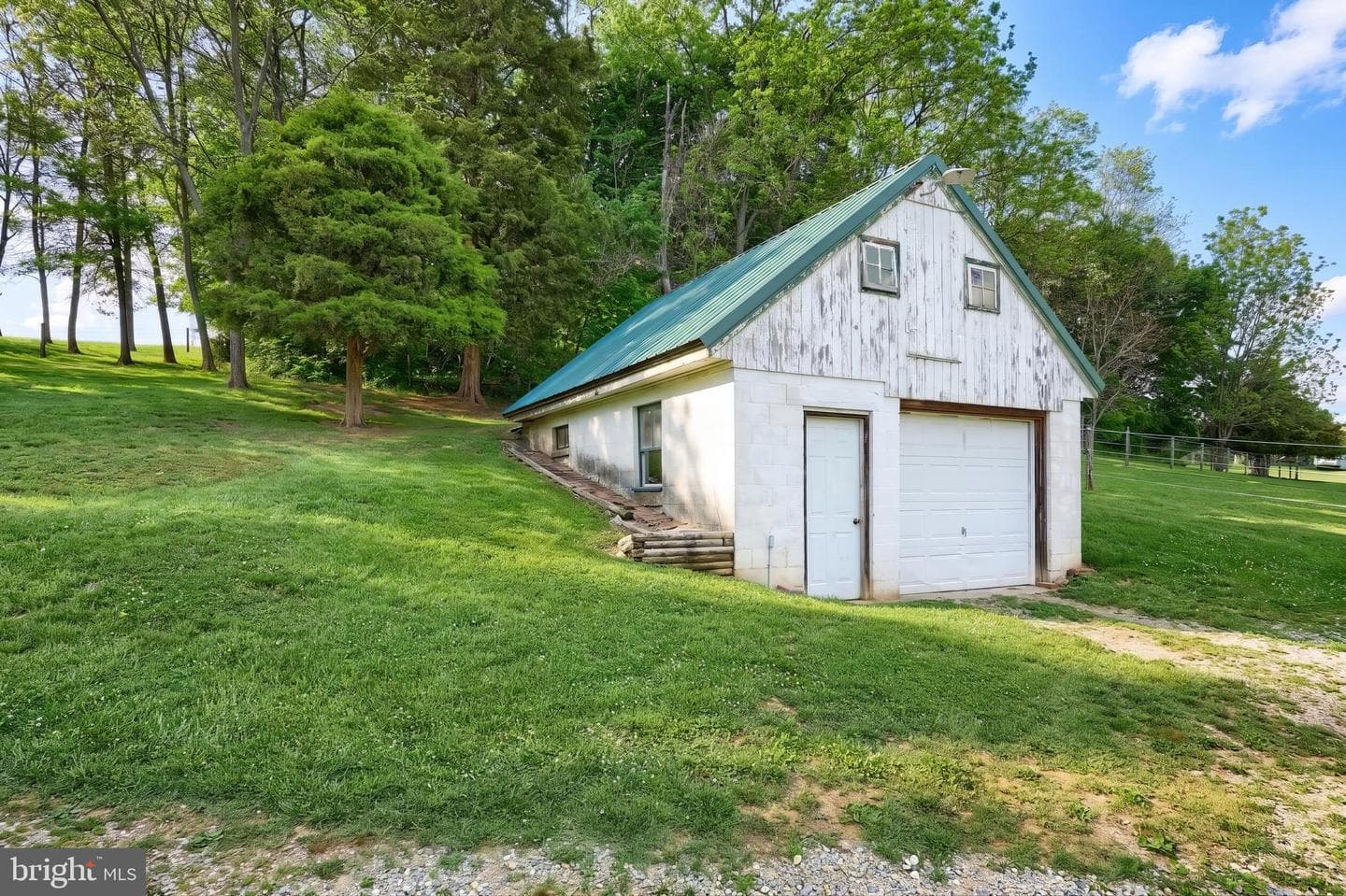 1425 Sunnyside Road photo 15