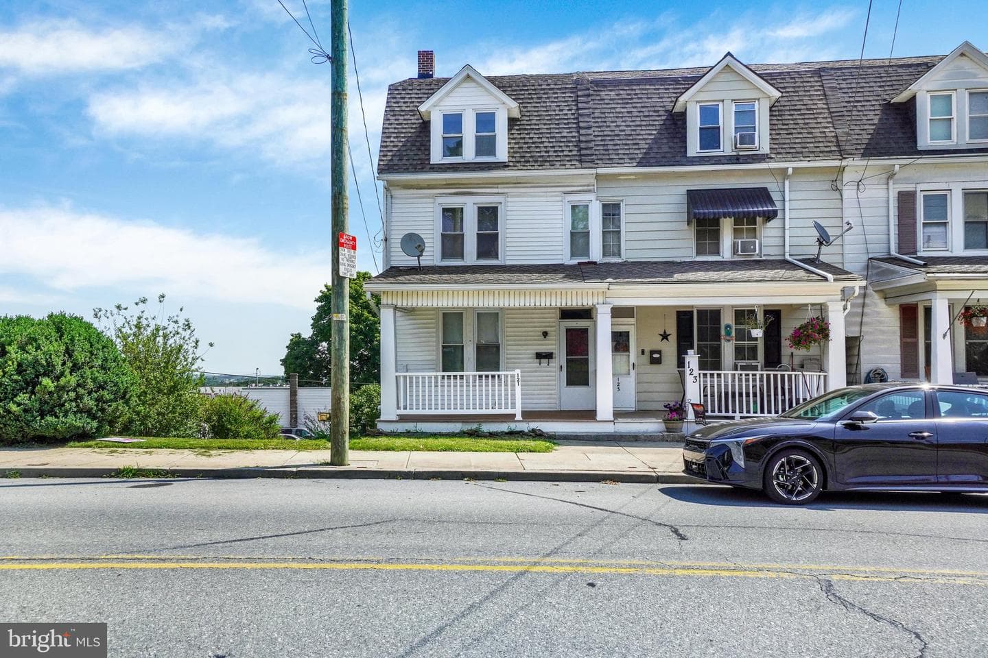 121 S Main Street, Red Lion