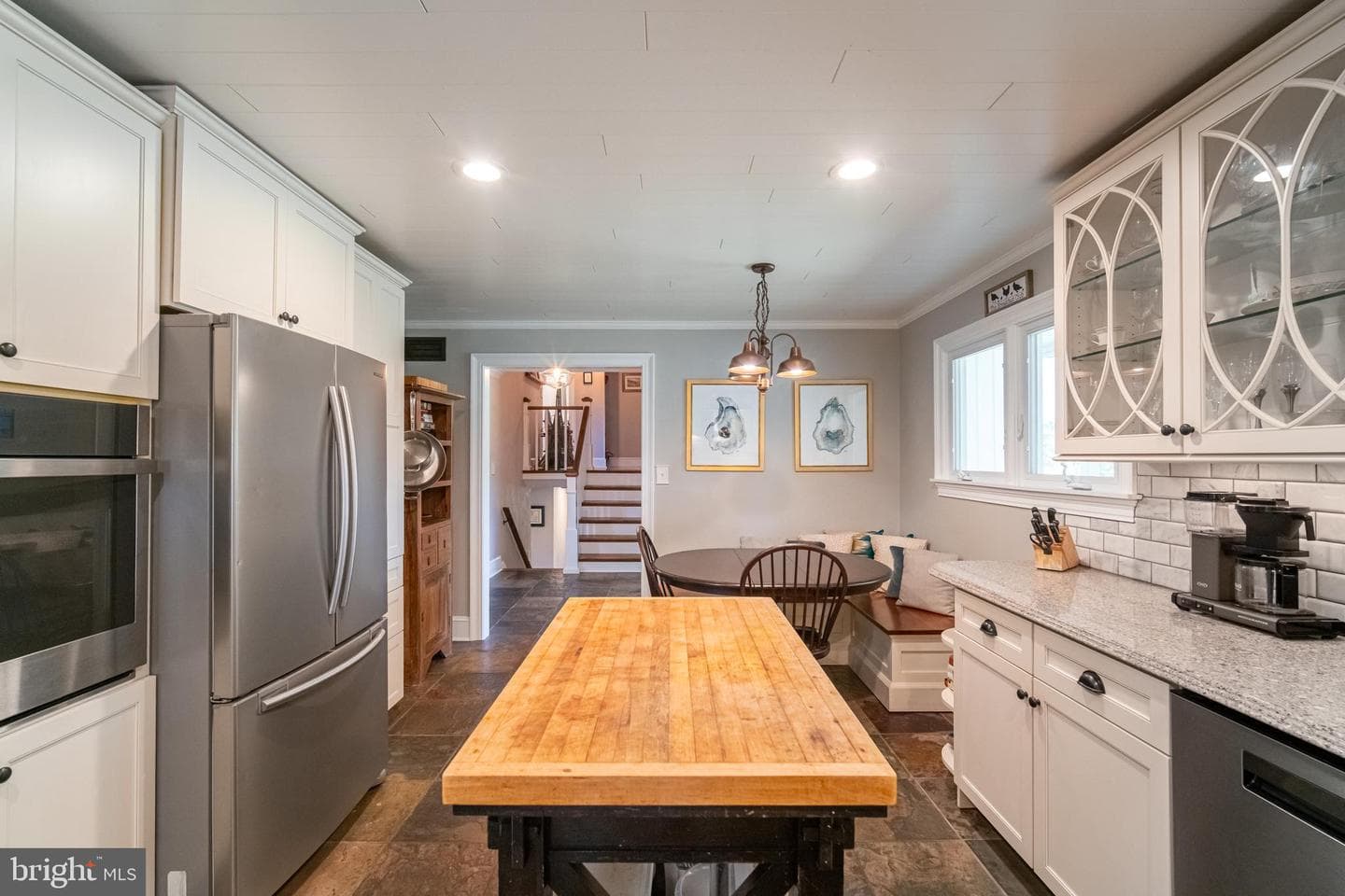 49 Willow Creek Road photo 10