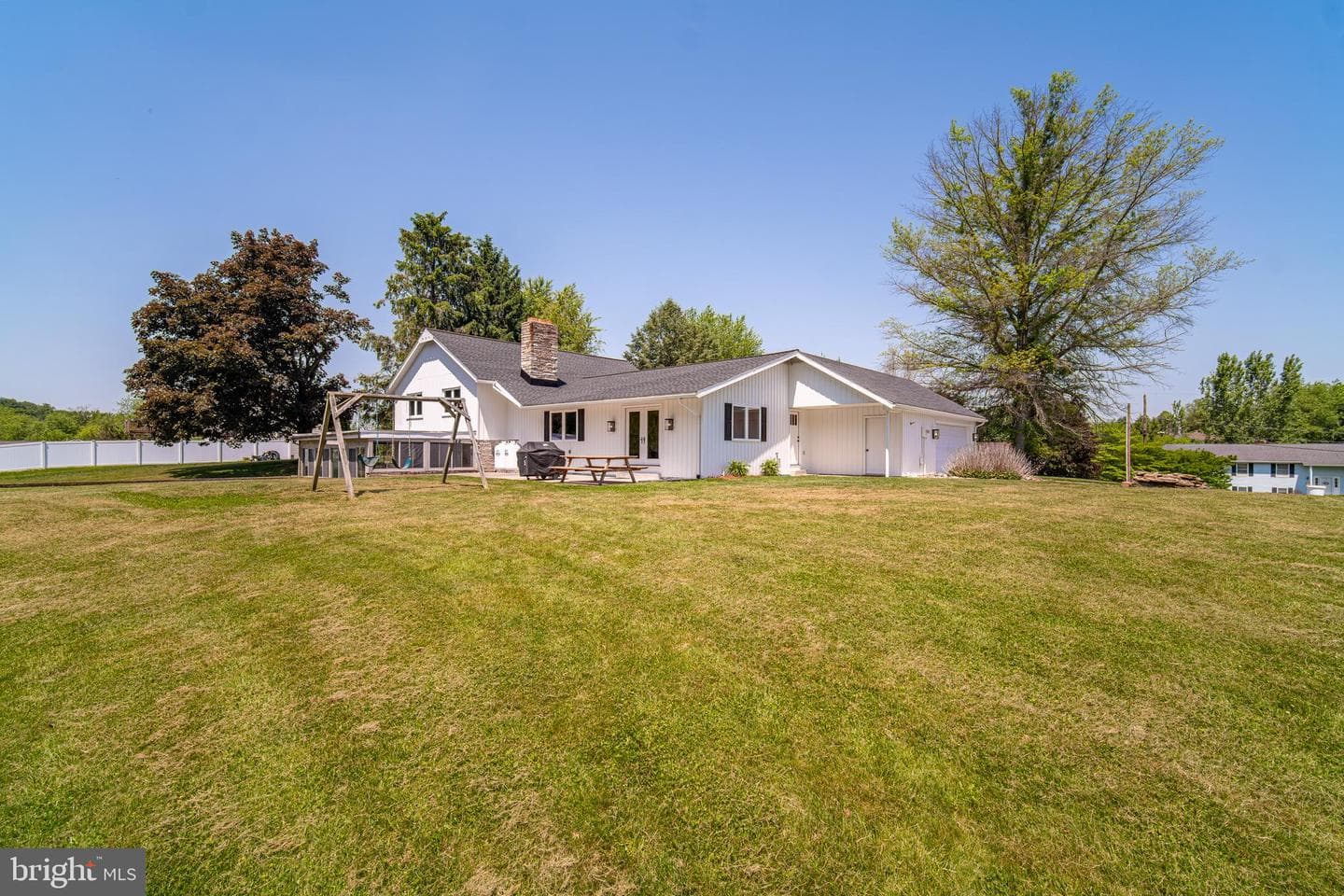 49 Willow Creek Road photo 58