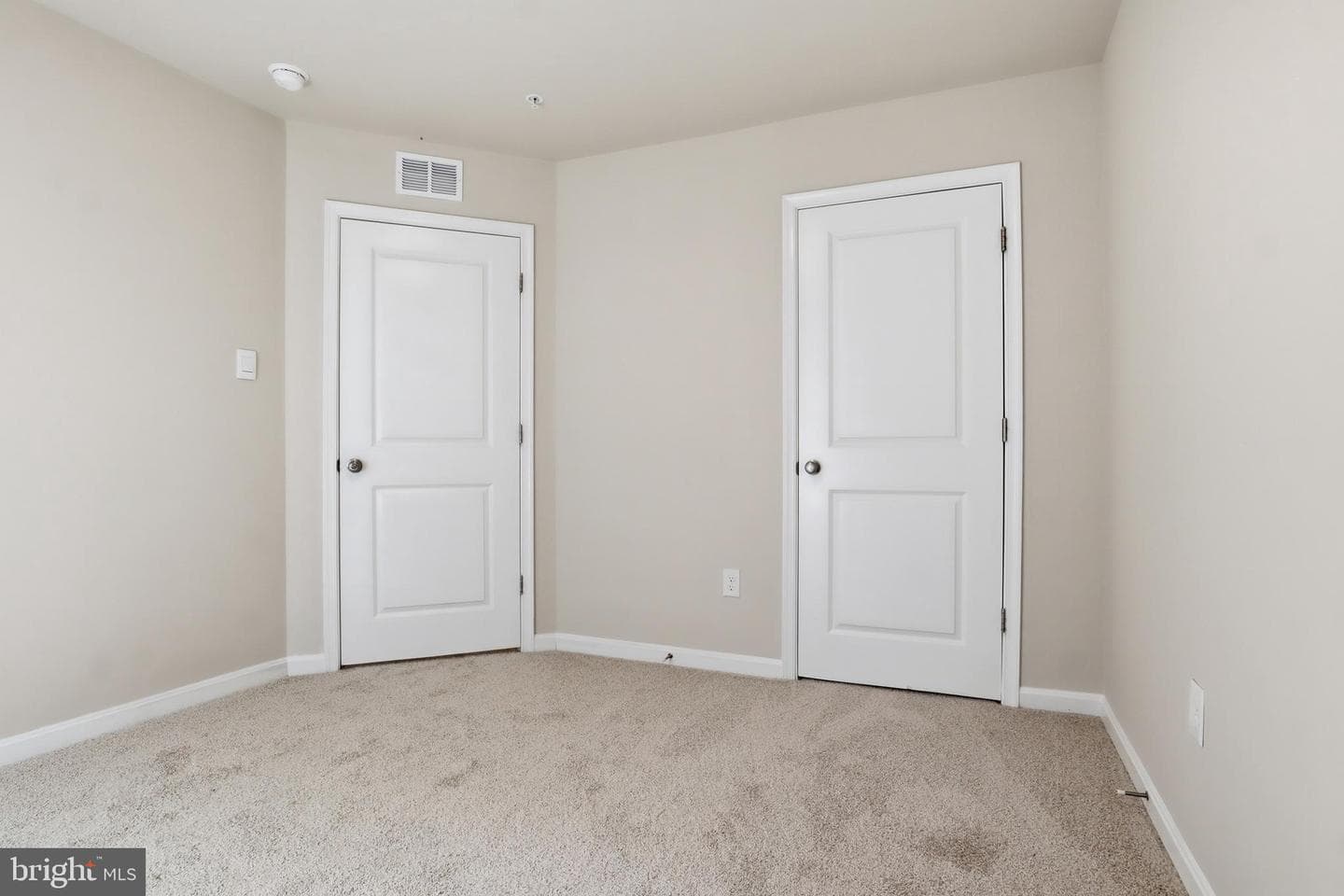 410 Maple Run Drive photo 30