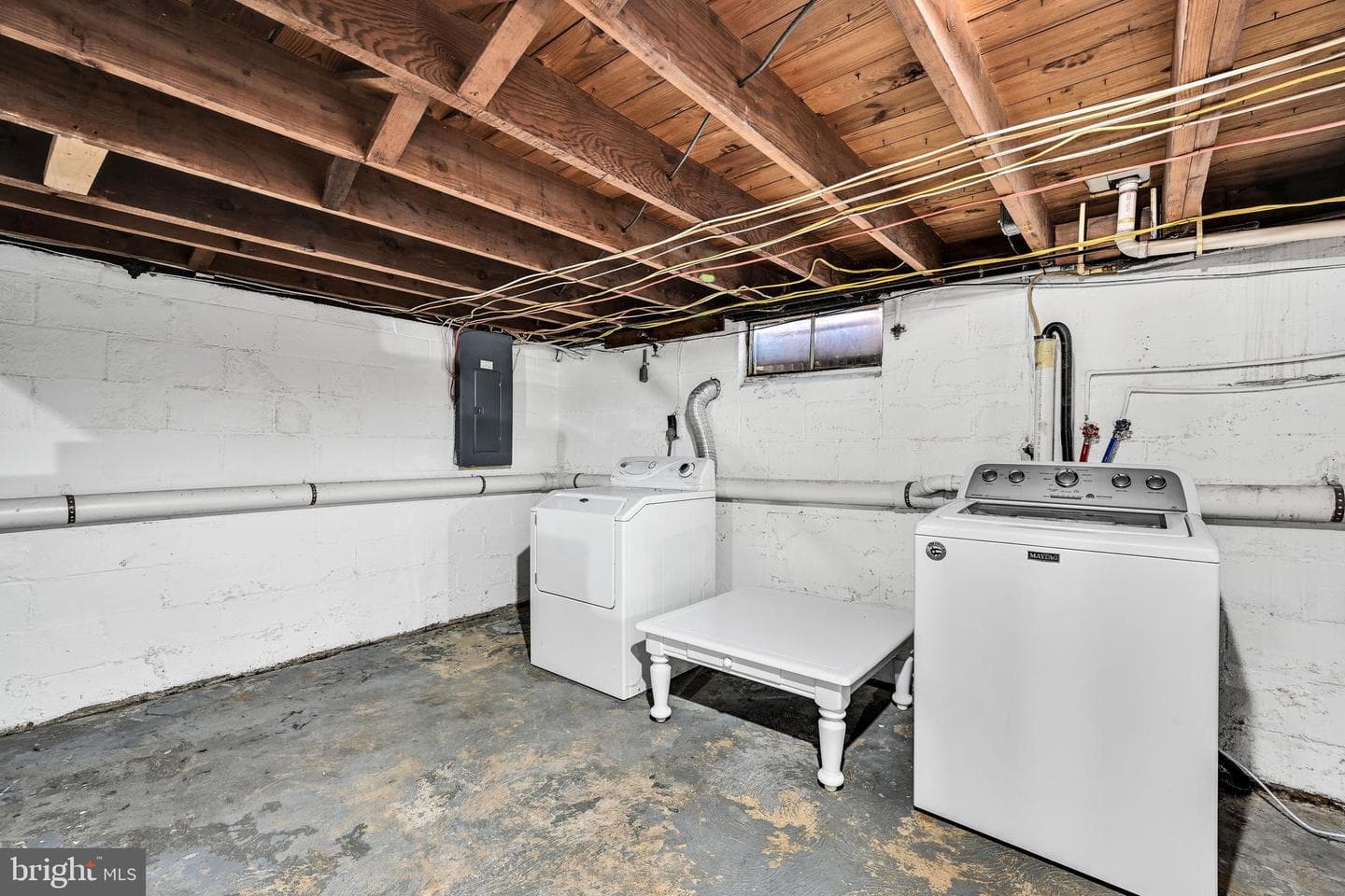 860 Hess Road photo 20