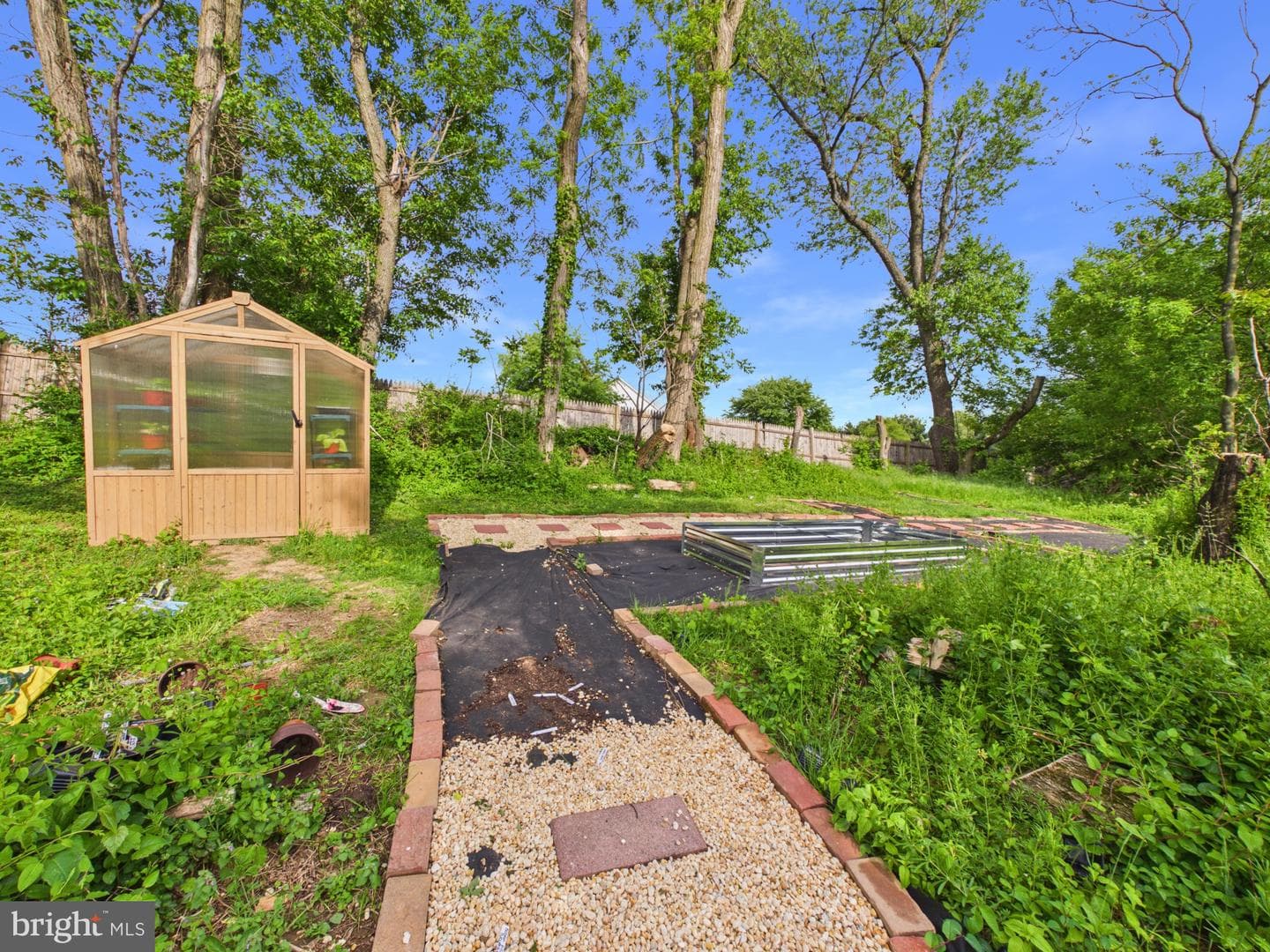 345 Boxwood Road photo 25