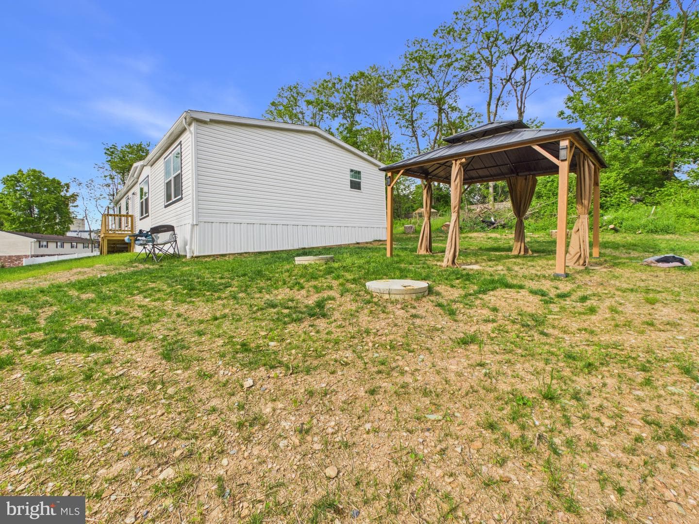 345 Boxwood Road photo 28