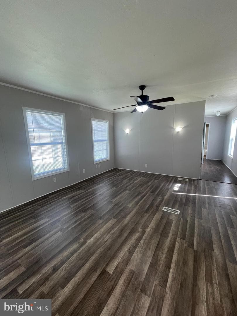 177 Omaha Avenue photo 3