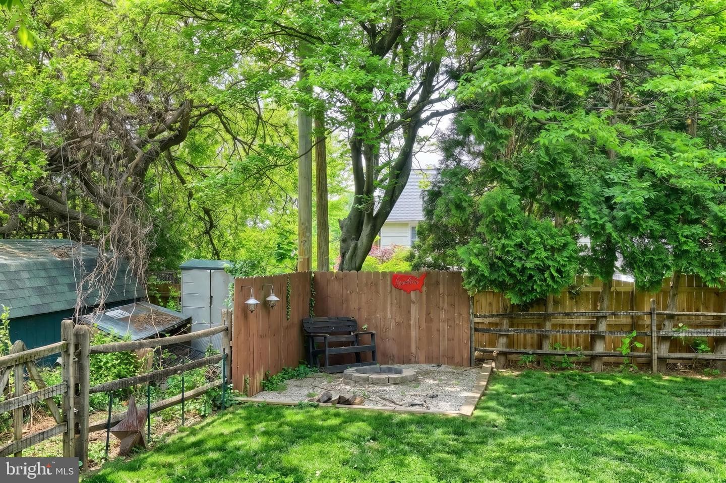 831 Rathton Road photo 5