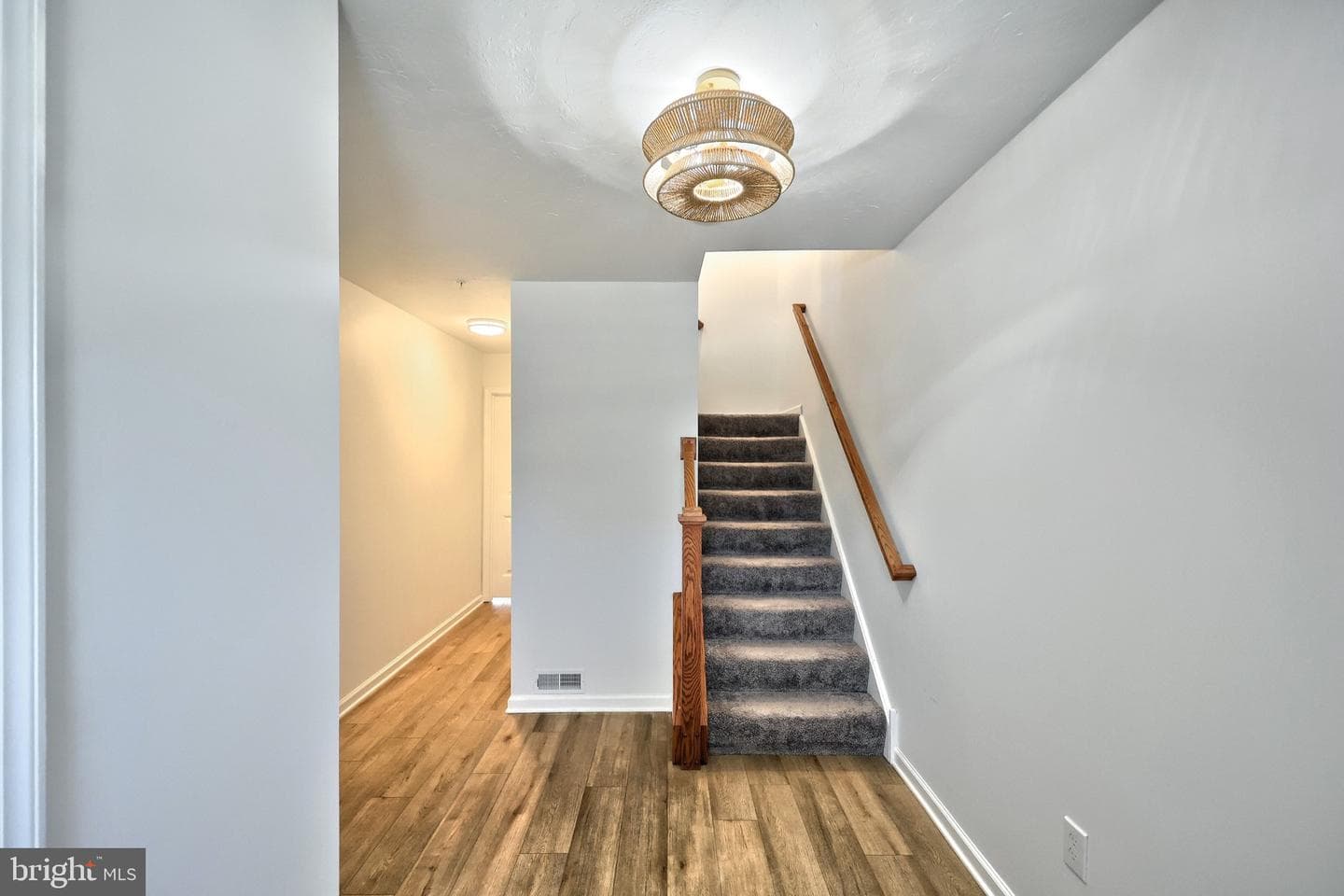 26 Pacer Dr photo 8