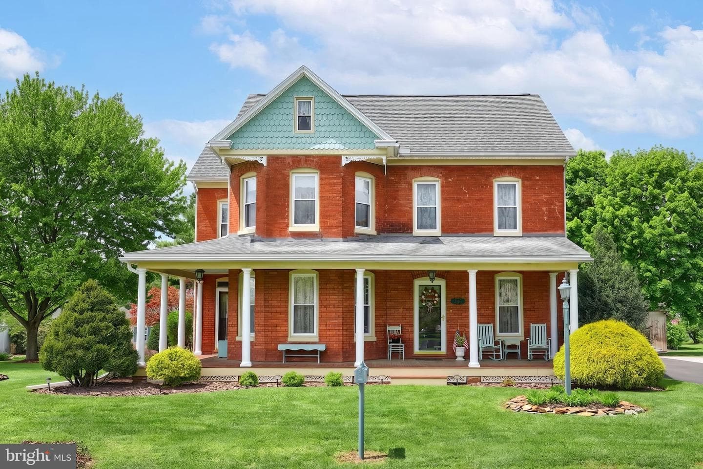 345 Westminster Avenue, Hanover