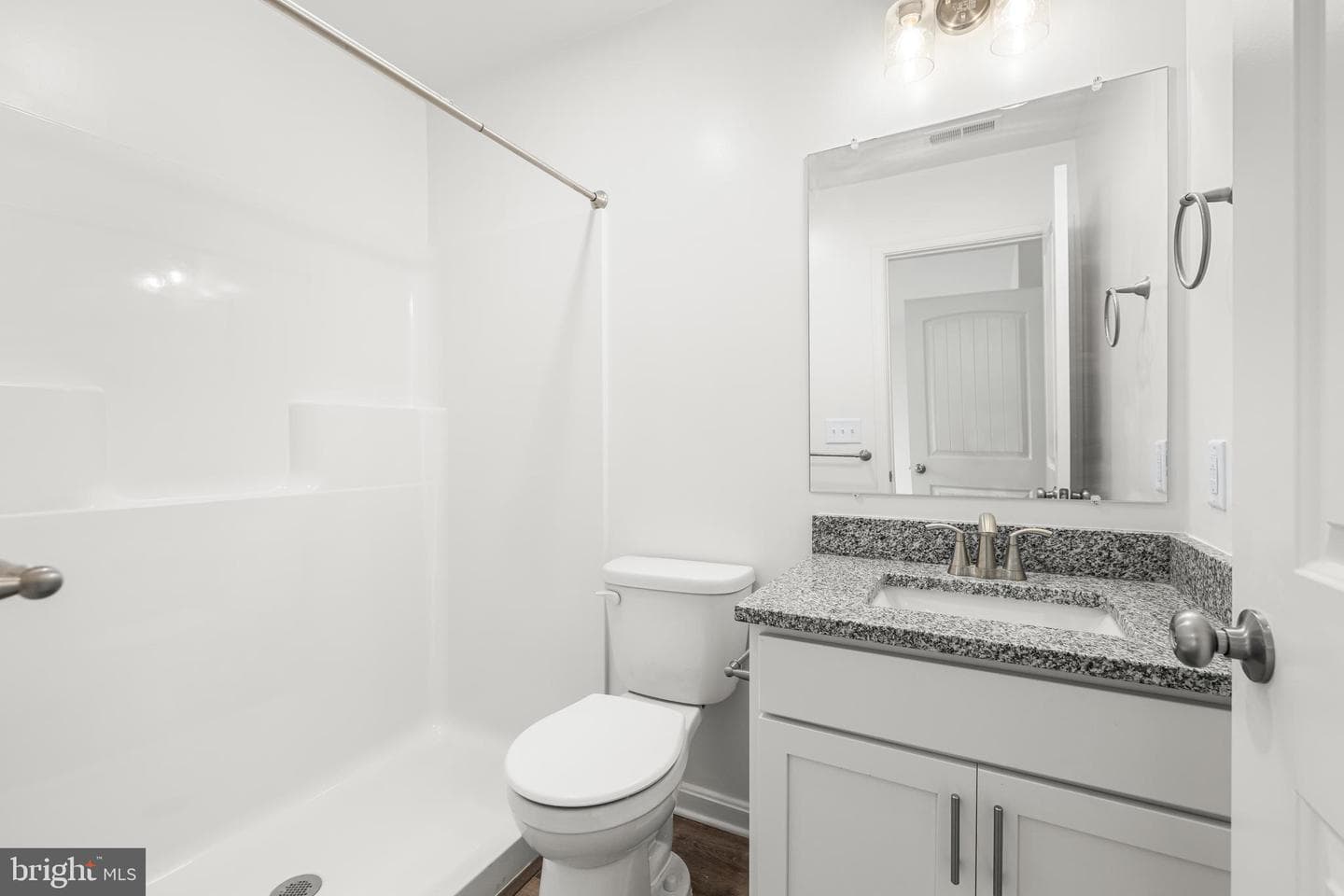 456 Bradford Drive photo 23