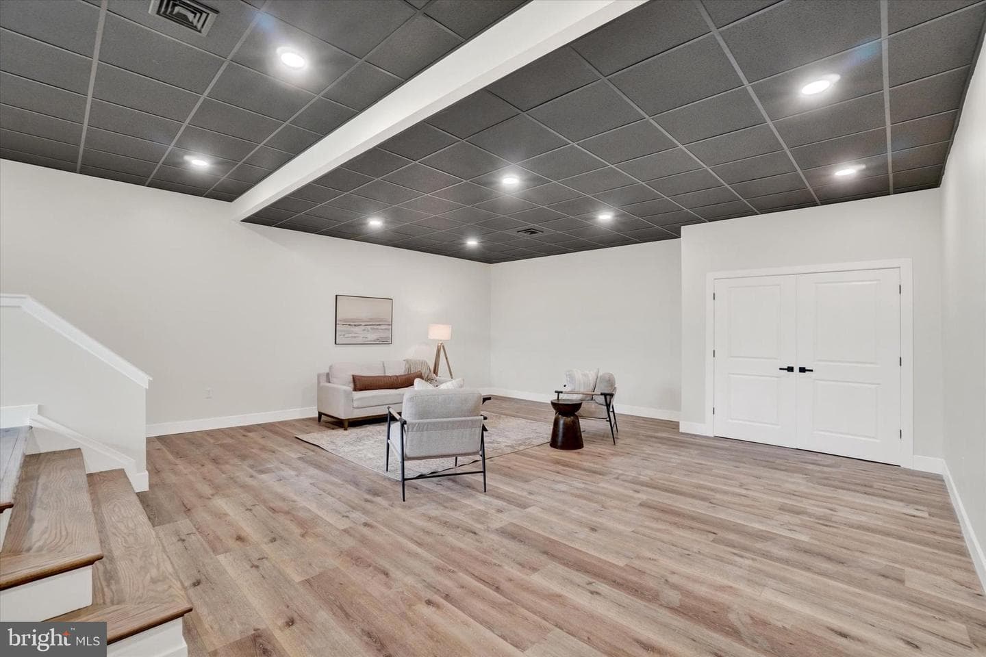 879 Graffius Road photo 28