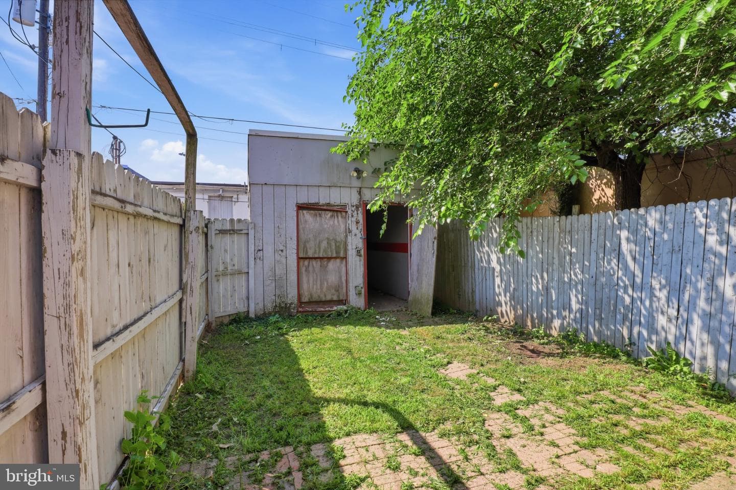 946 W College Avenue photo 21