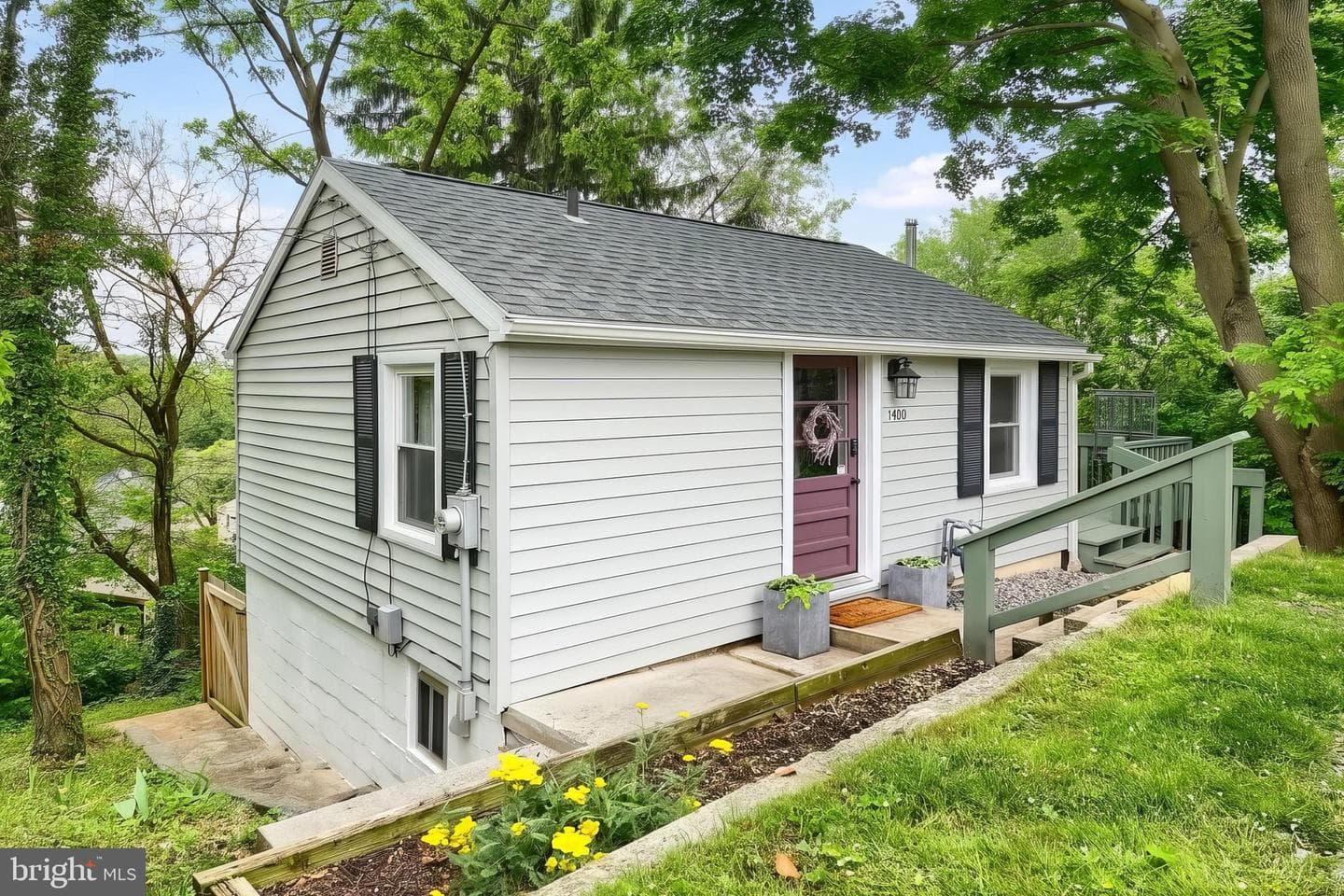 1410 W Locust St, York