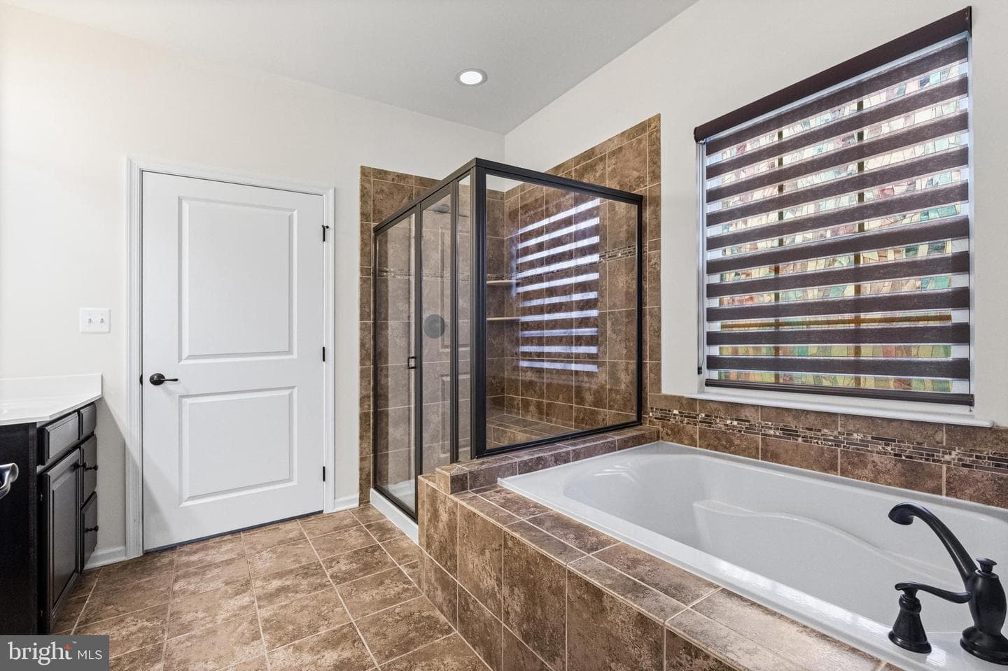 46 Tyler Drive photo 27