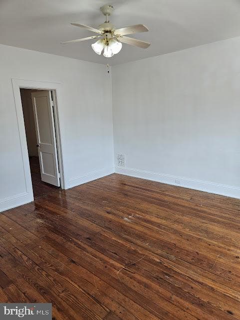 1121 W Poplar Street photo 28