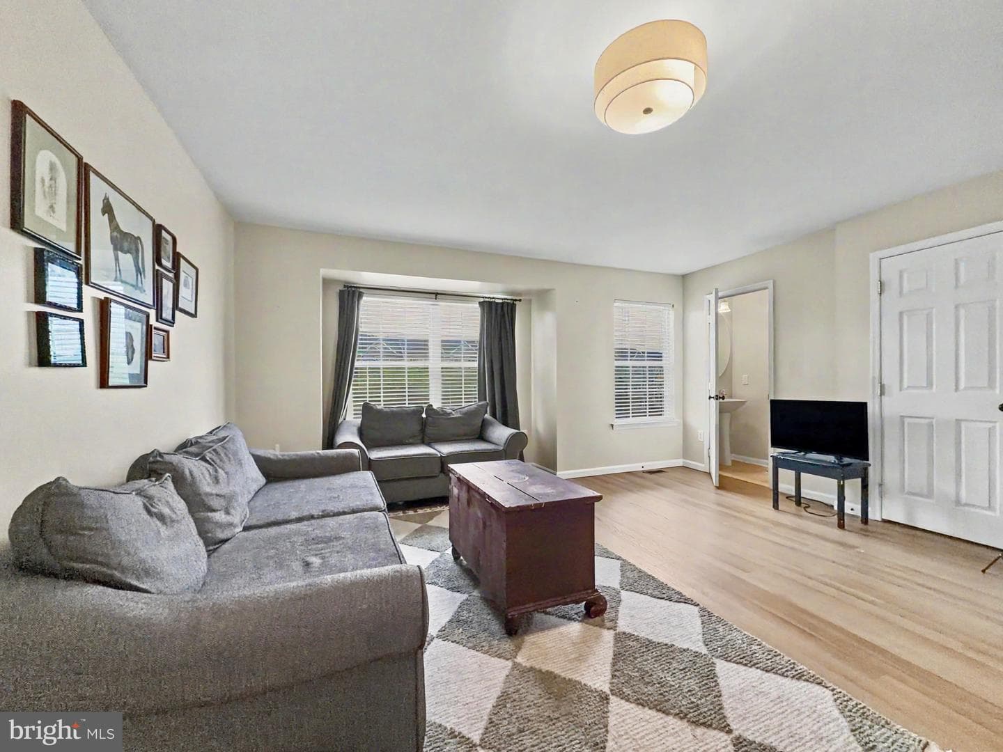 243 Country Ridge Drive photo 12