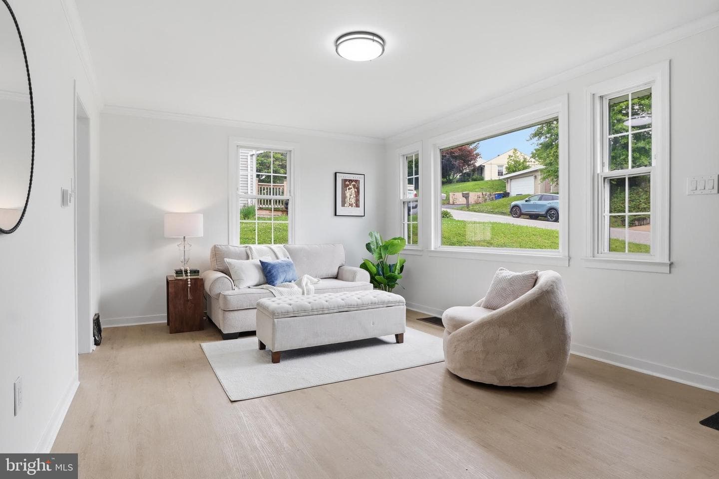 1208 Overbrook Drive photo 4