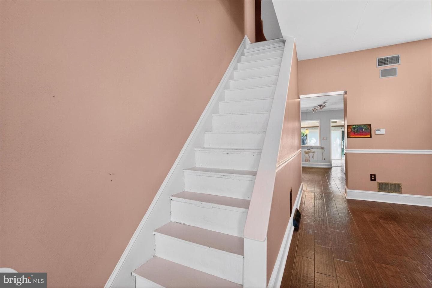 124 S Newberry Street photo 12