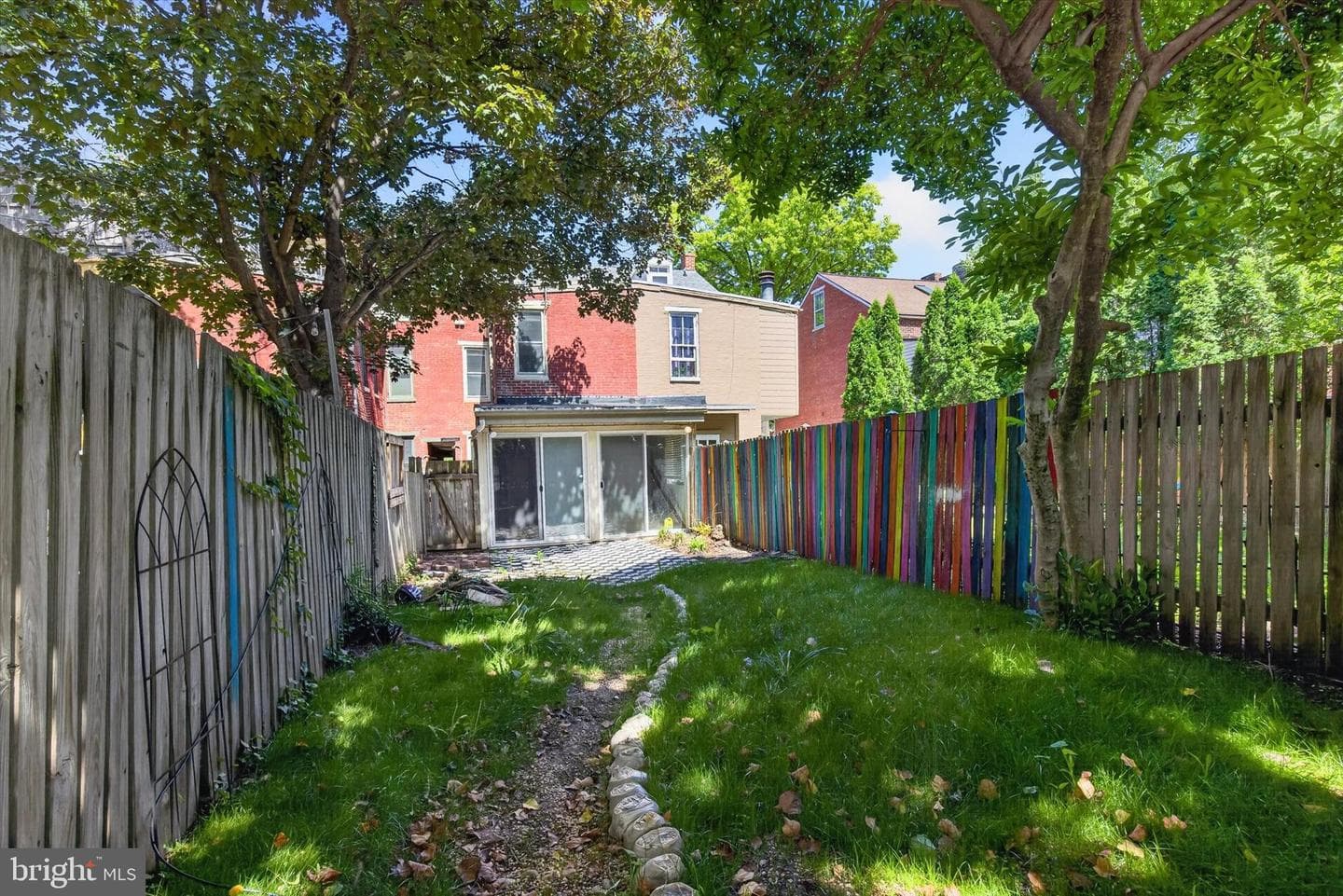 124 S Newberry Street photo 22