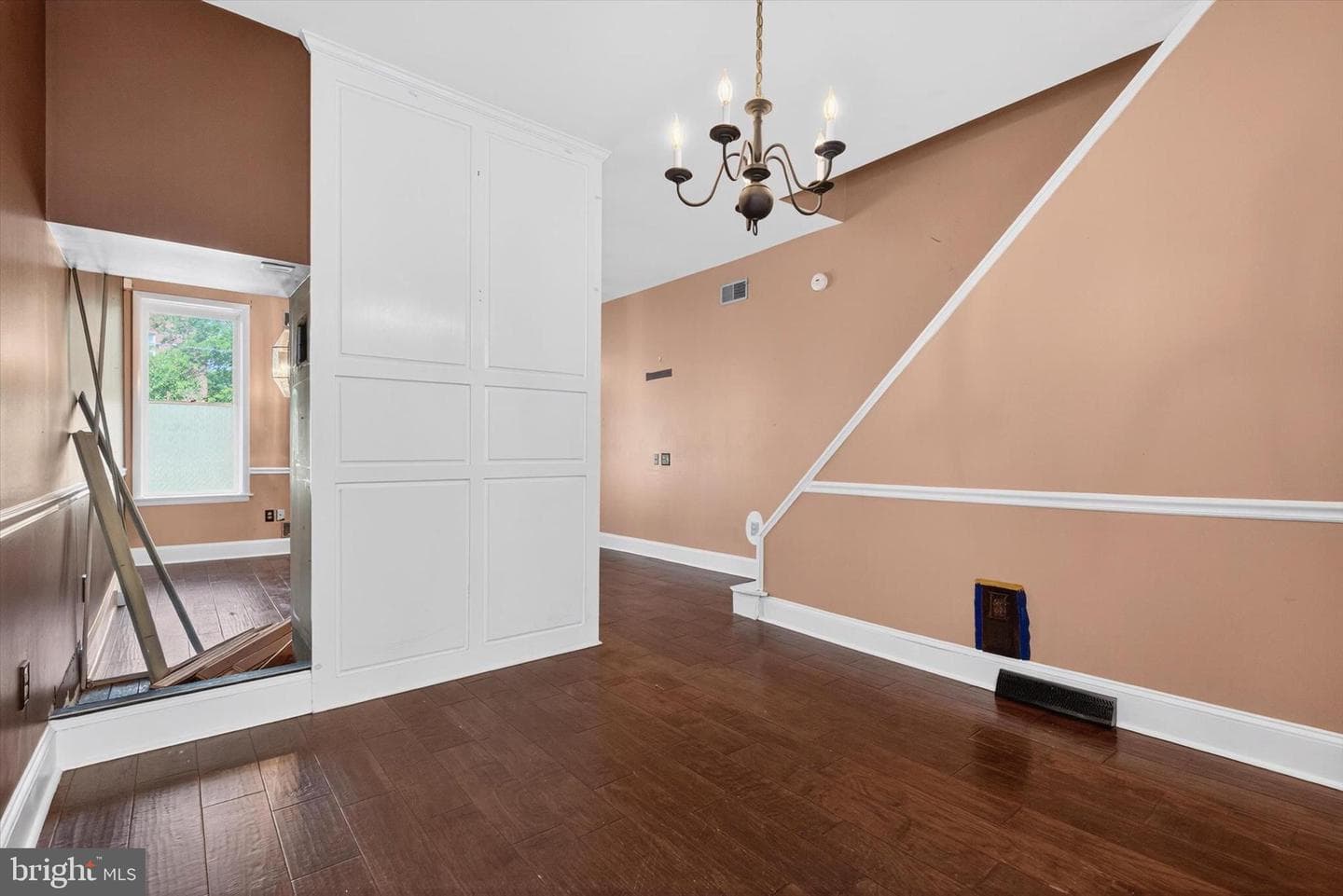 124 S Newberry Street photo 6