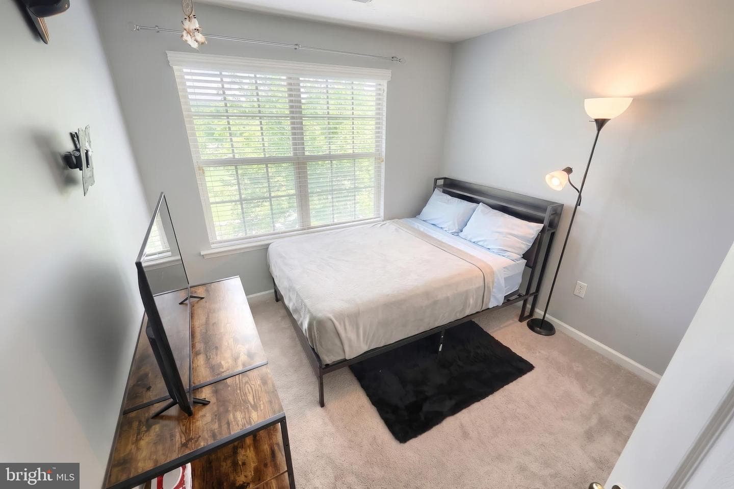 95 Colonial Drive photo 19