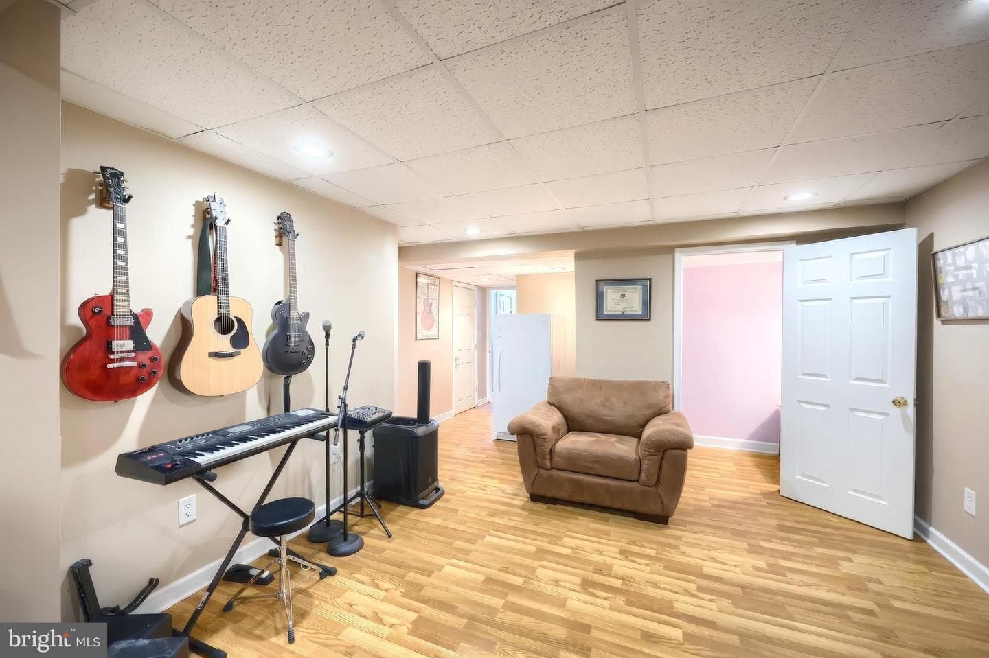 95 Colonial Drive photo 22