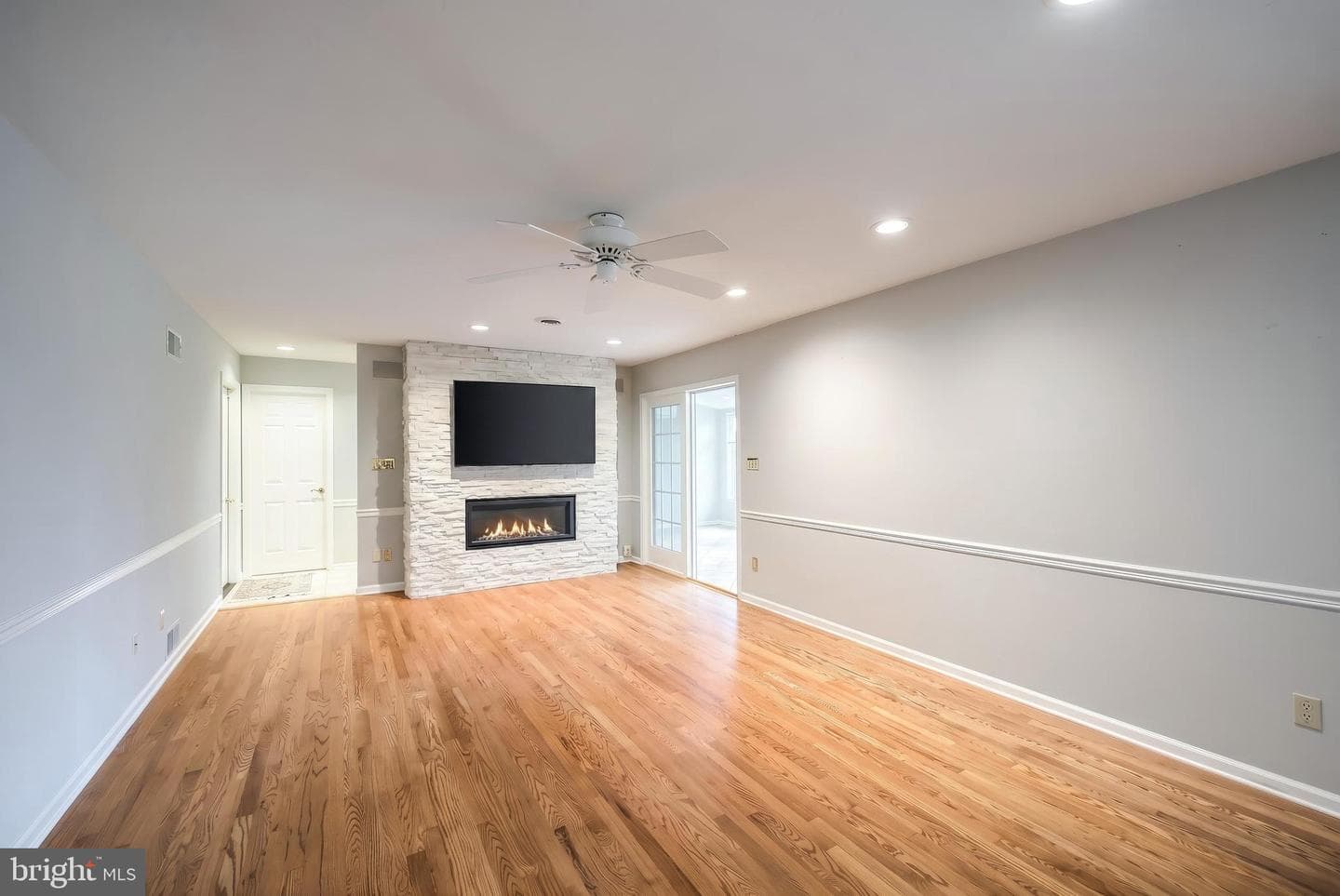 1435 Detwiler Drive photo 31