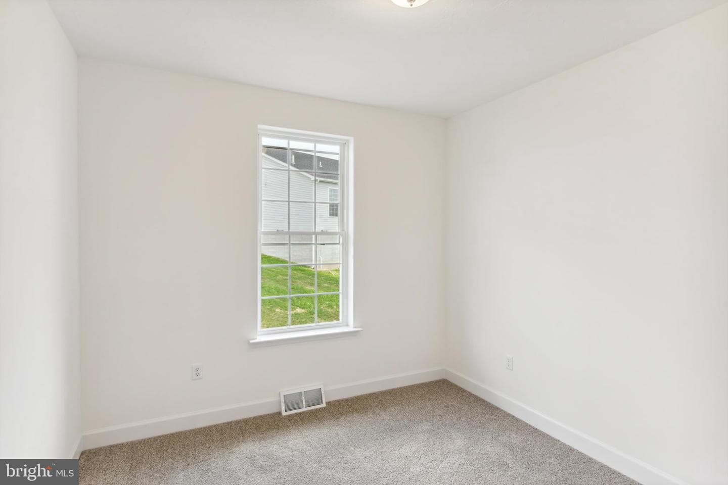 2658 Victorian Dr Lot 76 photo 19