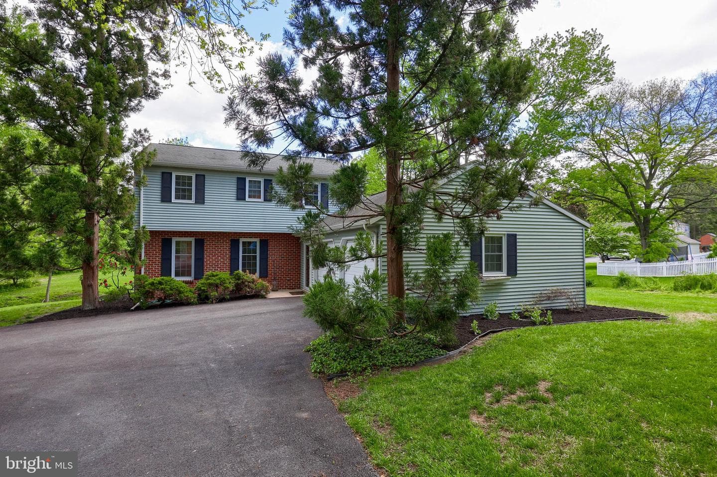 2105 Southbrook Drive photo 3