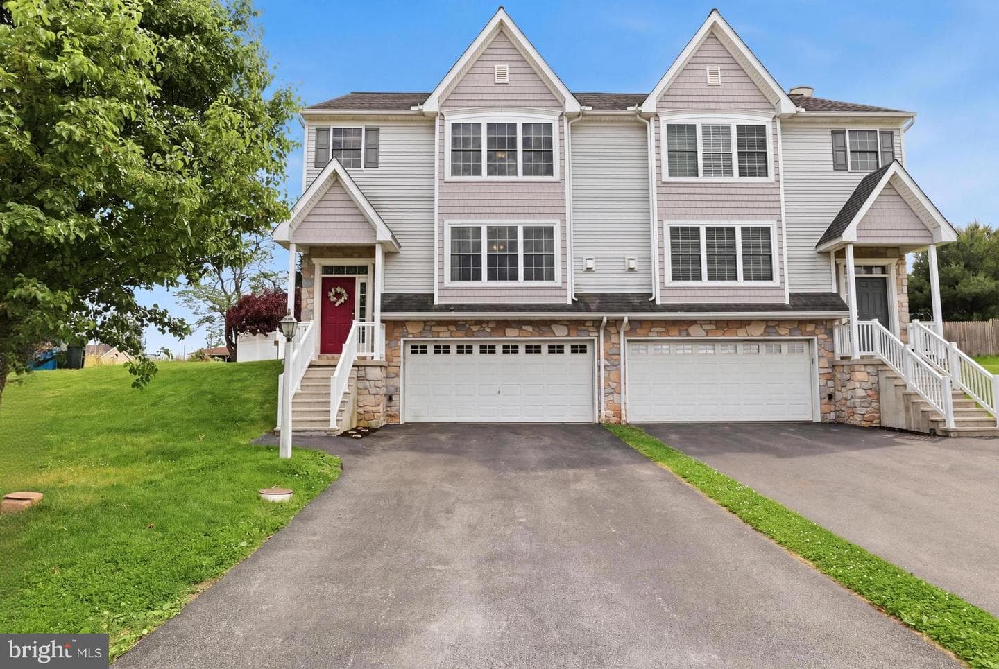 560 Nantucket Drive