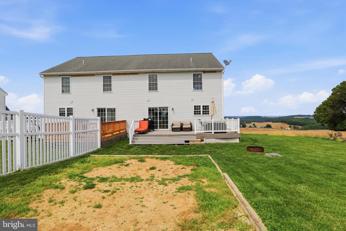 560 Nantucket Drive photo 38