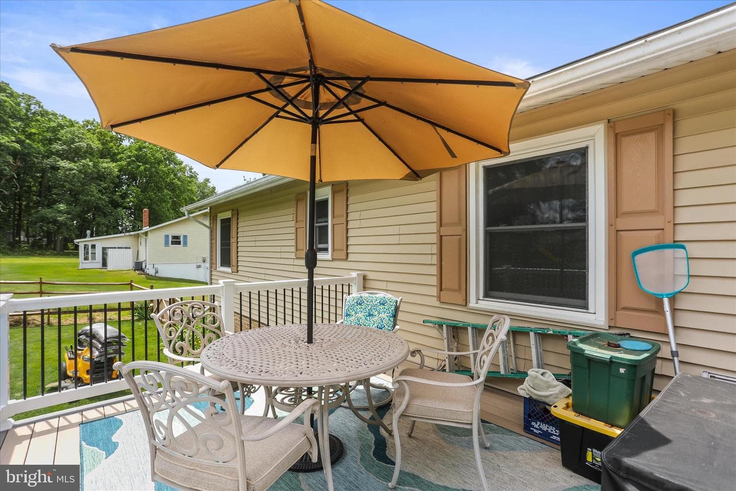 88 Sunset Drive photo 38