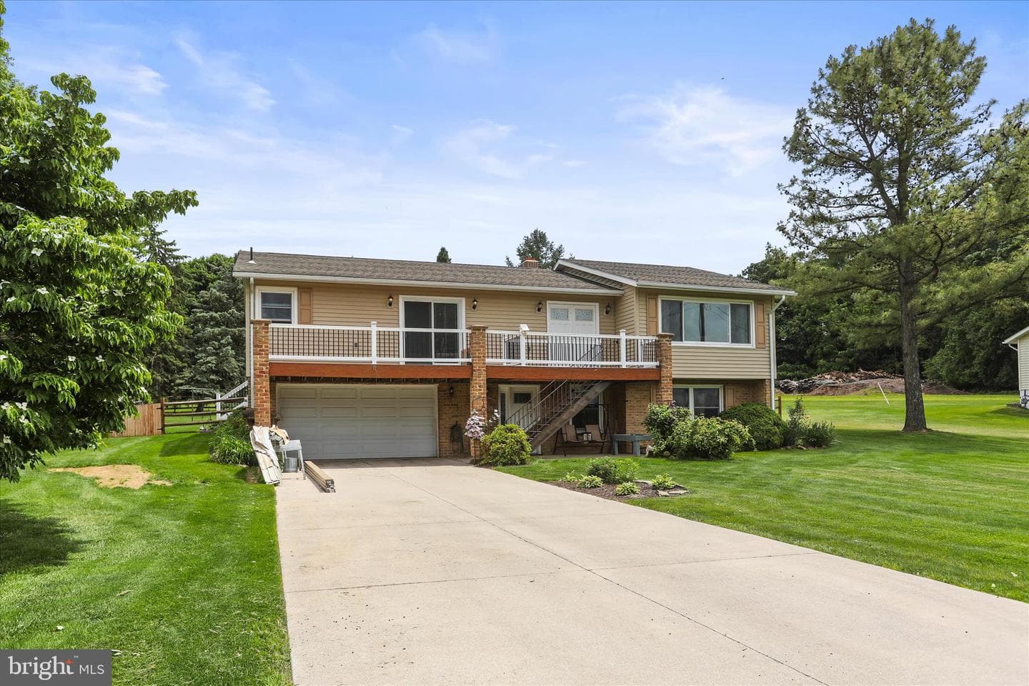 88 Sunset Drive photo 51