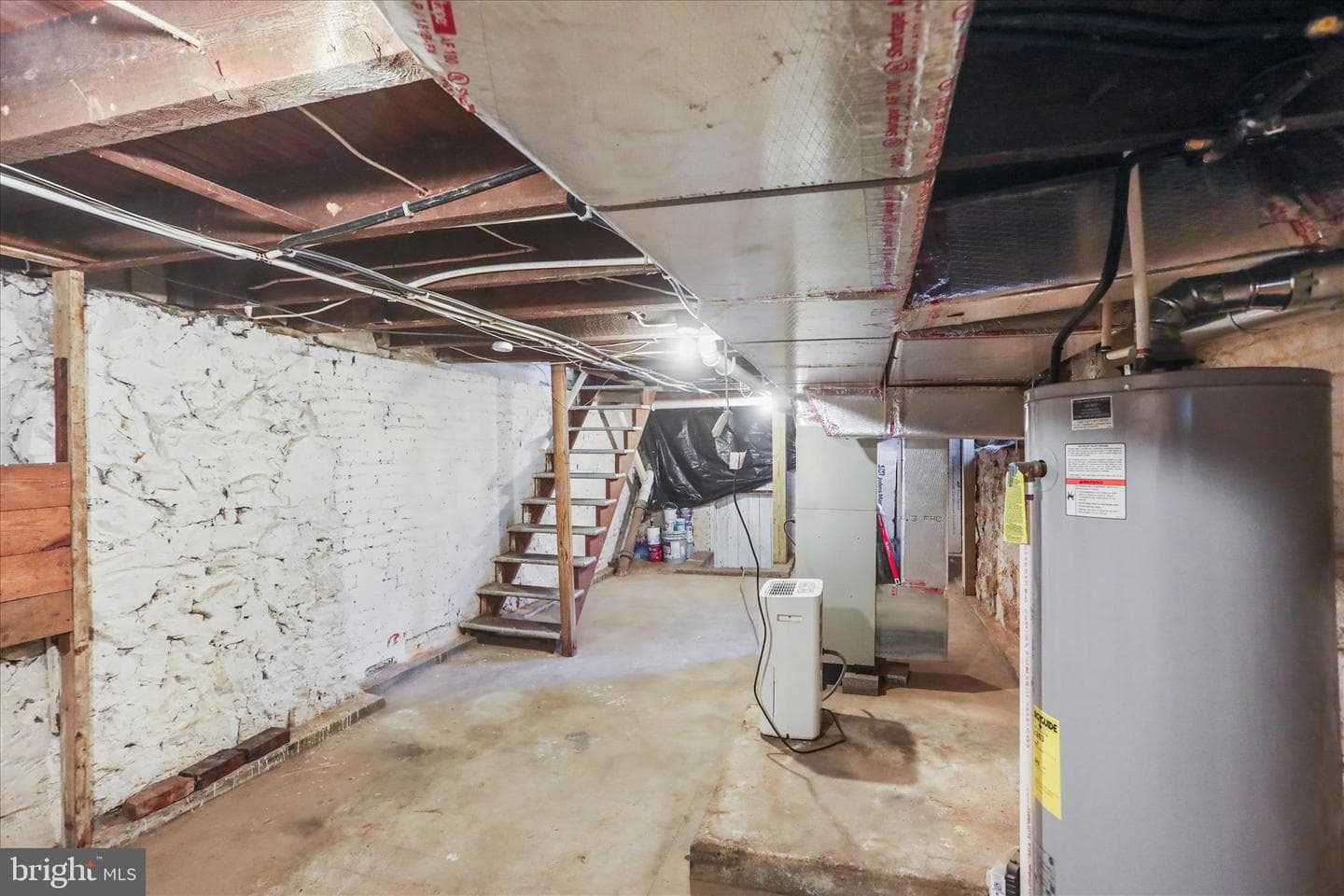 619 Ridge Avenue photo 31