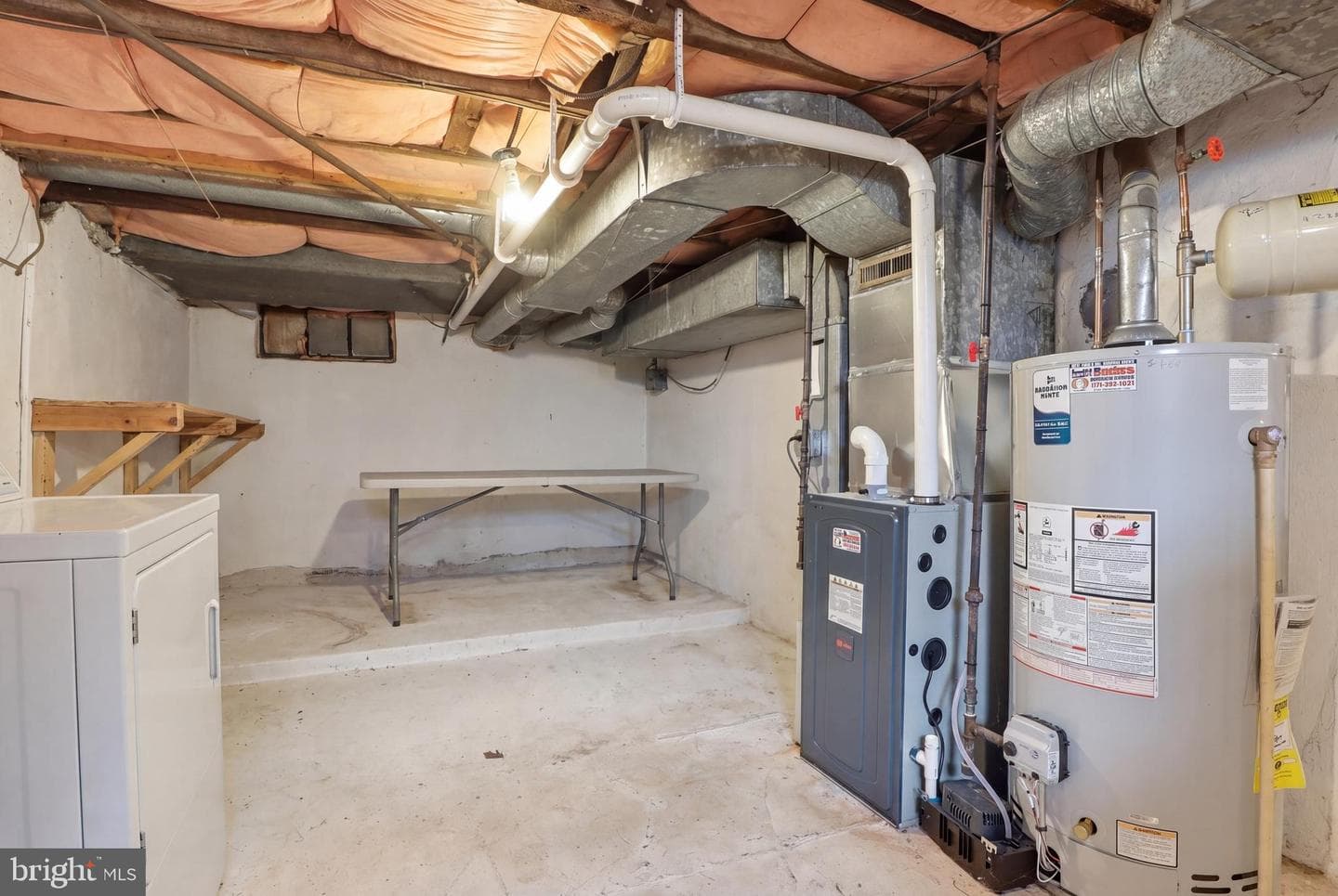 44 N Gotwalt Street photo 23