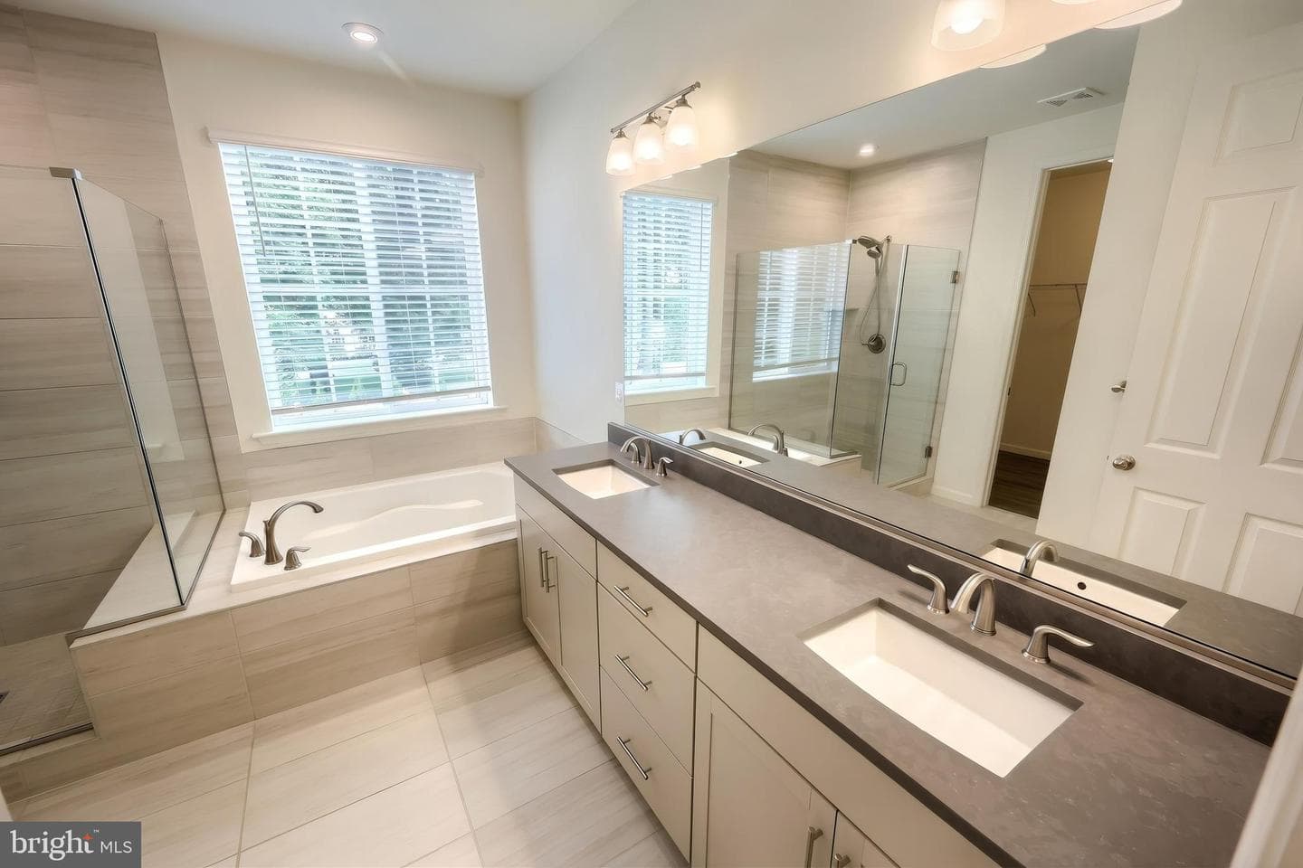 61 Black Oak Court photo 18