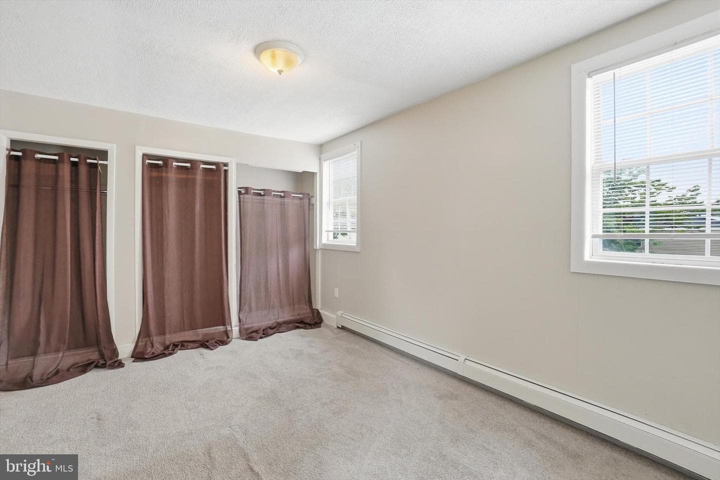 738 Edison Street photo 13