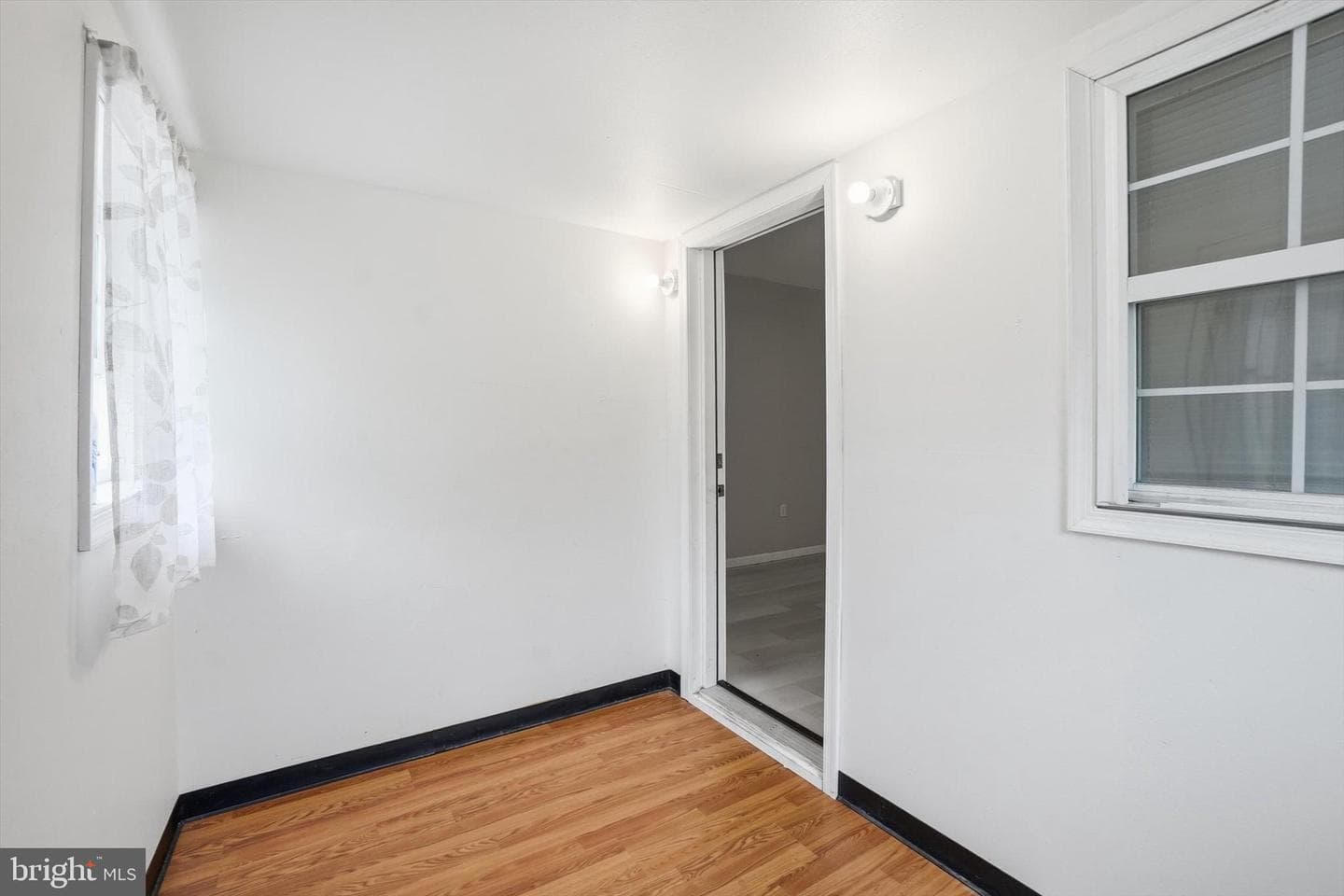 738 Edison Street, York