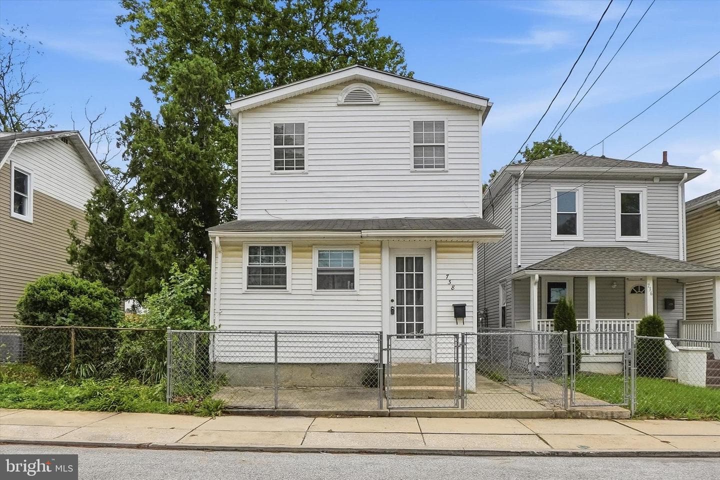 738 Edison Street photo 24