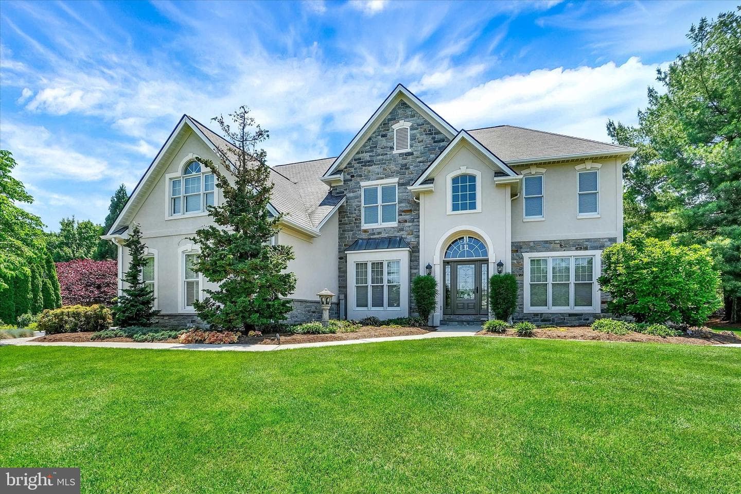 1100 Wyndsong Drive
