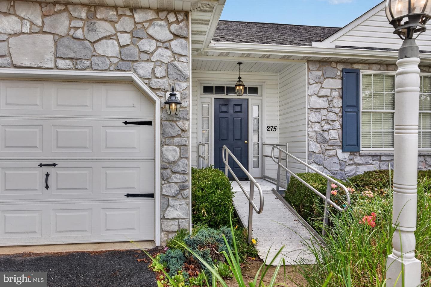275 Silver Maple Court photo 10