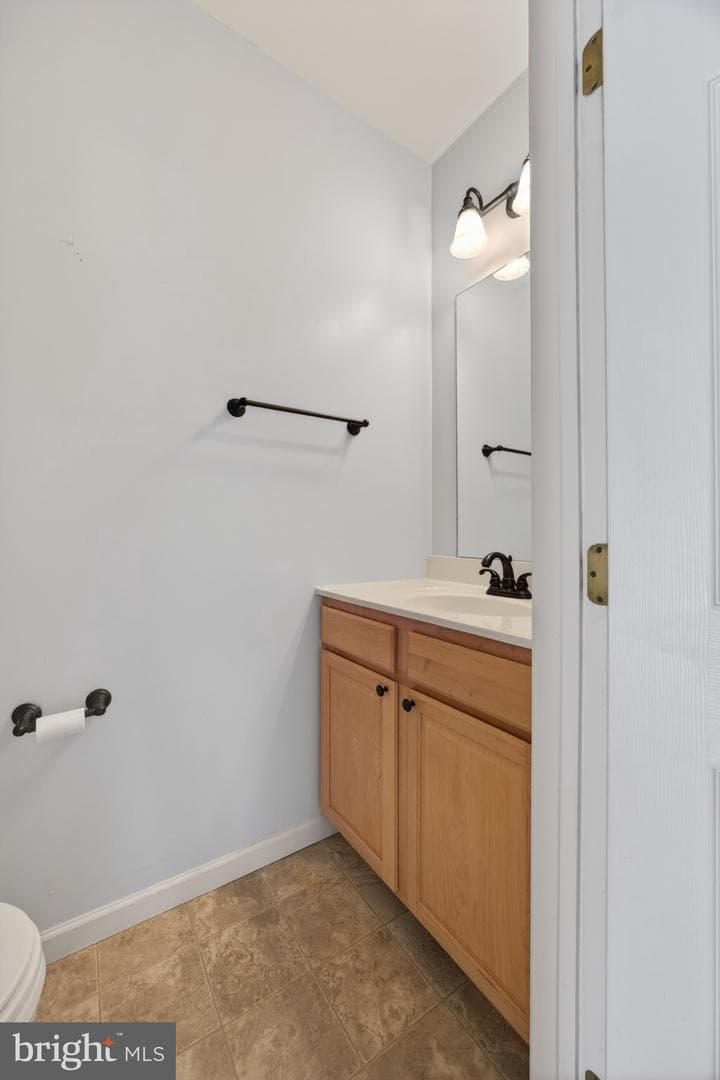 275 Silver Maple Court photo 35