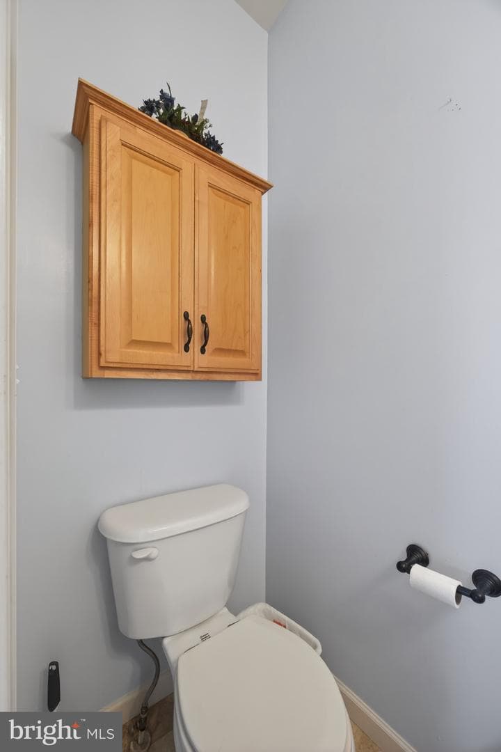275 Silver Maple Court photo 36