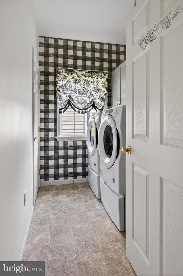 275 Silver Maple Court photo 37