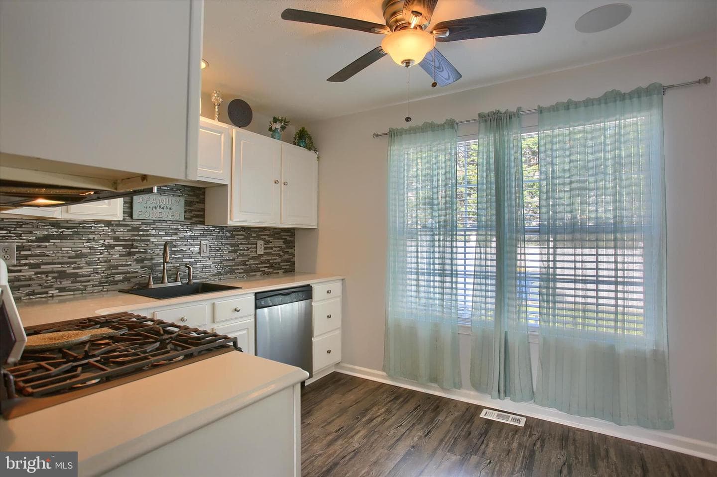 166 Country Ridge Drive photo 7