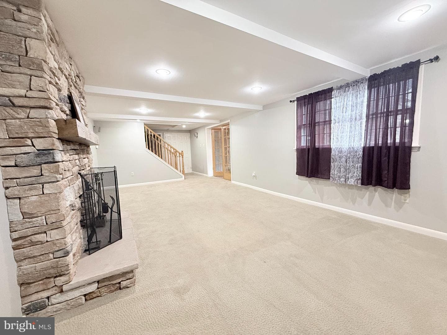 1589 Hollywood Parkway photo 27