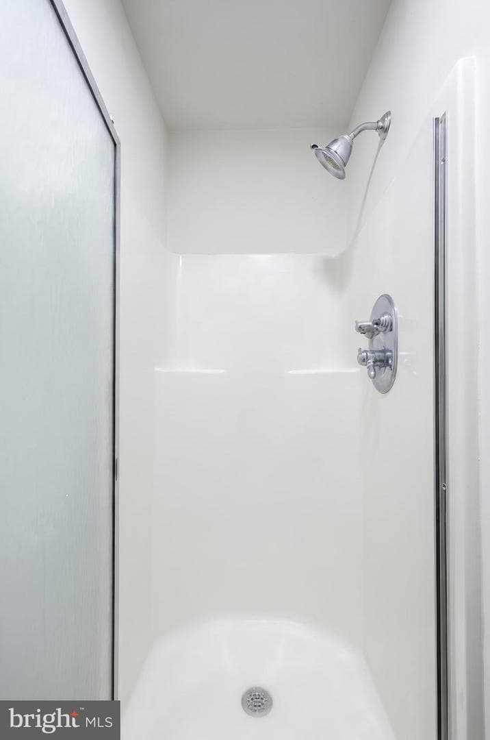 335 Laurel Drive photo 32