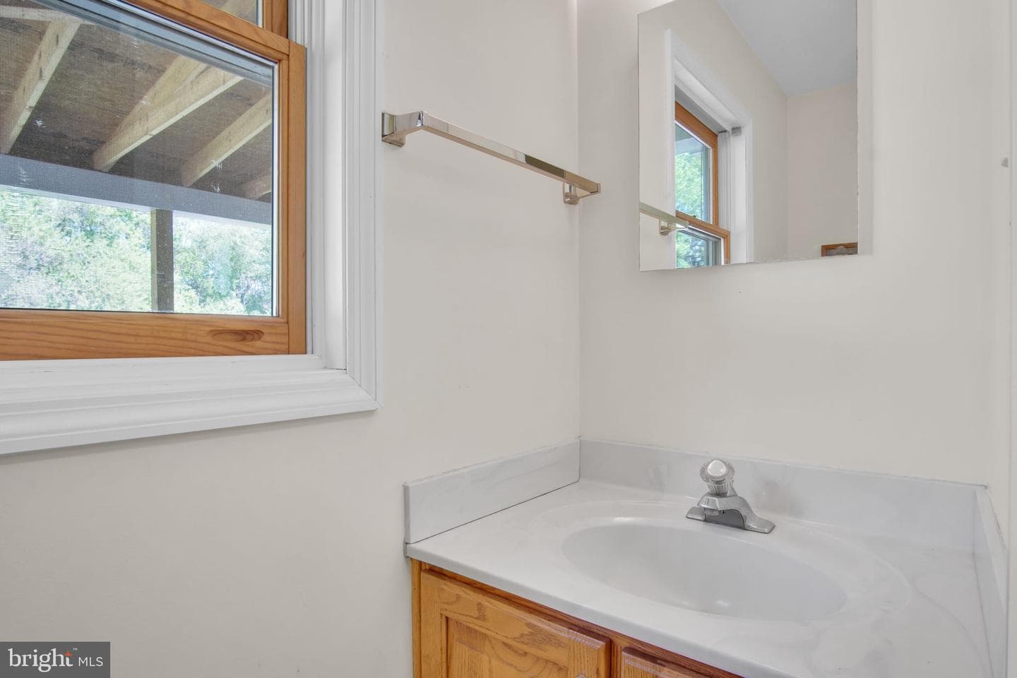 720 Seitz Dr photo 12