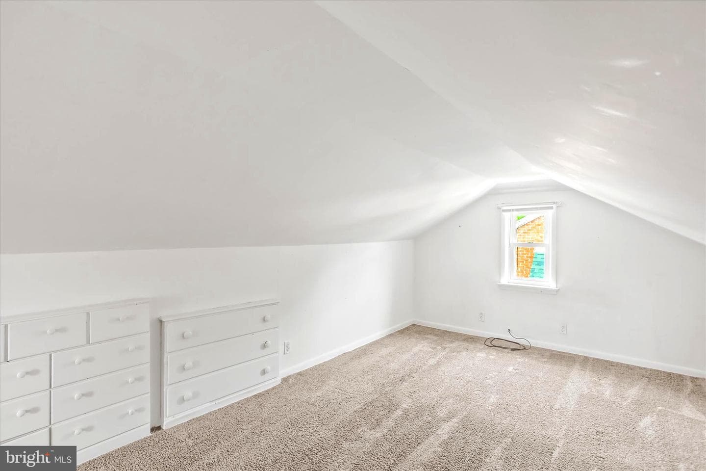 2515 N George Street photo 14