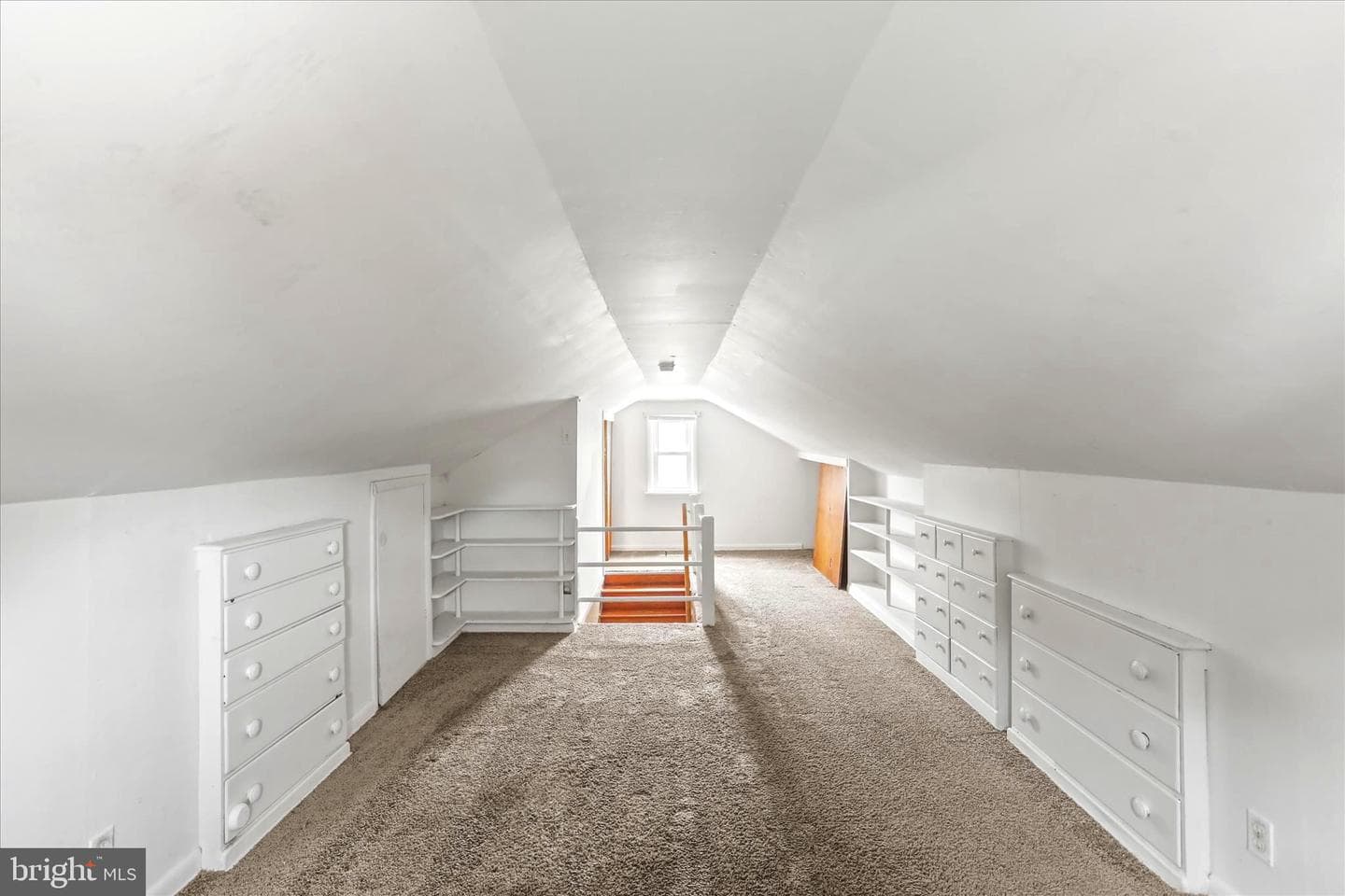 2515 N George Street photo 15