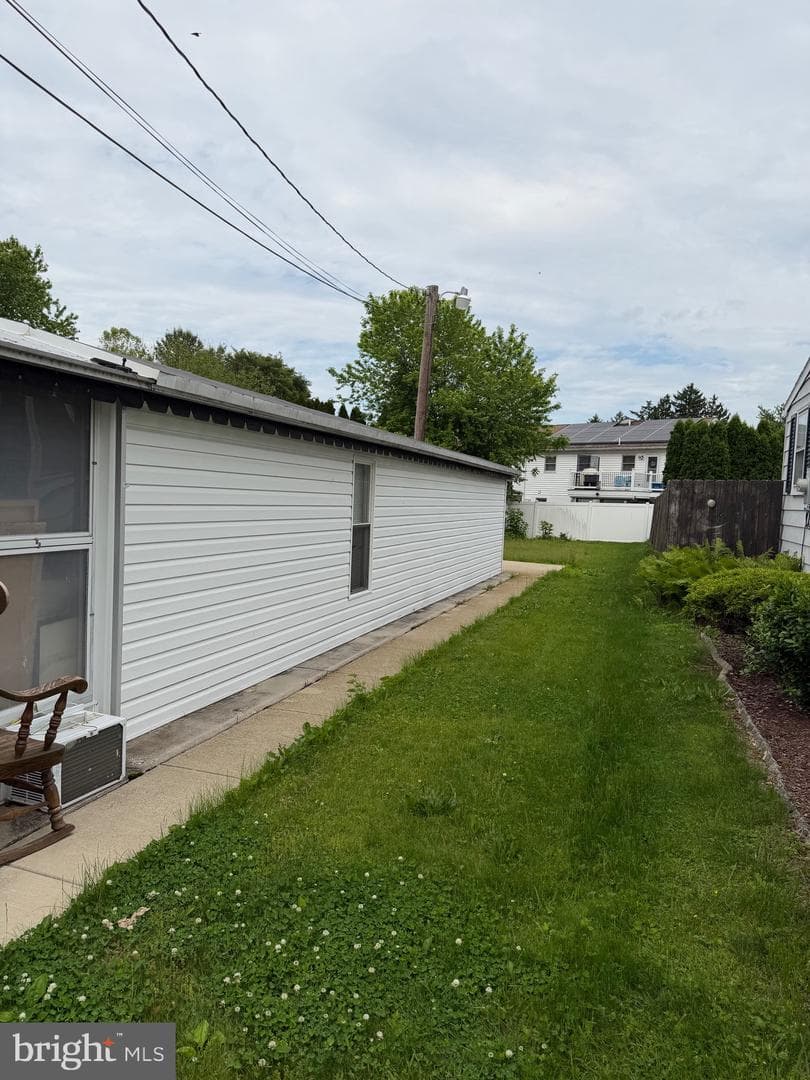 512 Meade Avenue photo 6